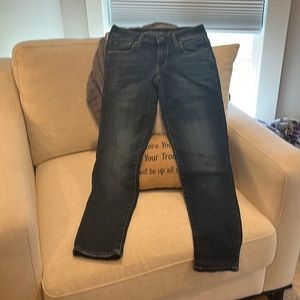 American eagle jeans. Like new. Super stretch